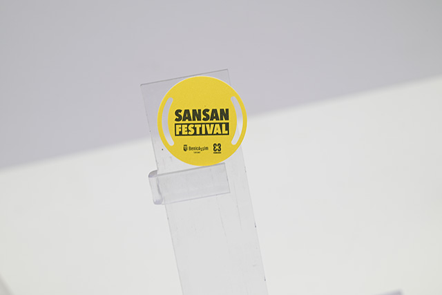 芯片卡的應(yīng)用可劃分為四個過程：制作、發(fā)行、使用、回收